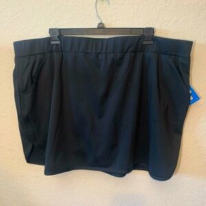 Columbia Women's Black Skort